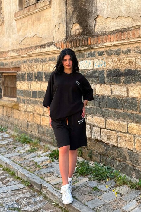 FRONT WRITTINGS T-SHIRT + SHORT SWEATPANTS WOMAN SET BLACK/ E ZEZE - 1