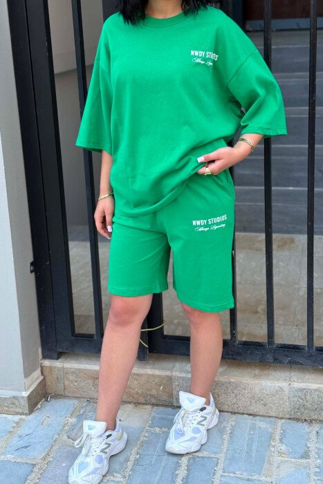 FRONT WRITTINGS T-SHIRT + SHORT SWEATPANTS WOMAN SET GREEN/JESHILE - 2
