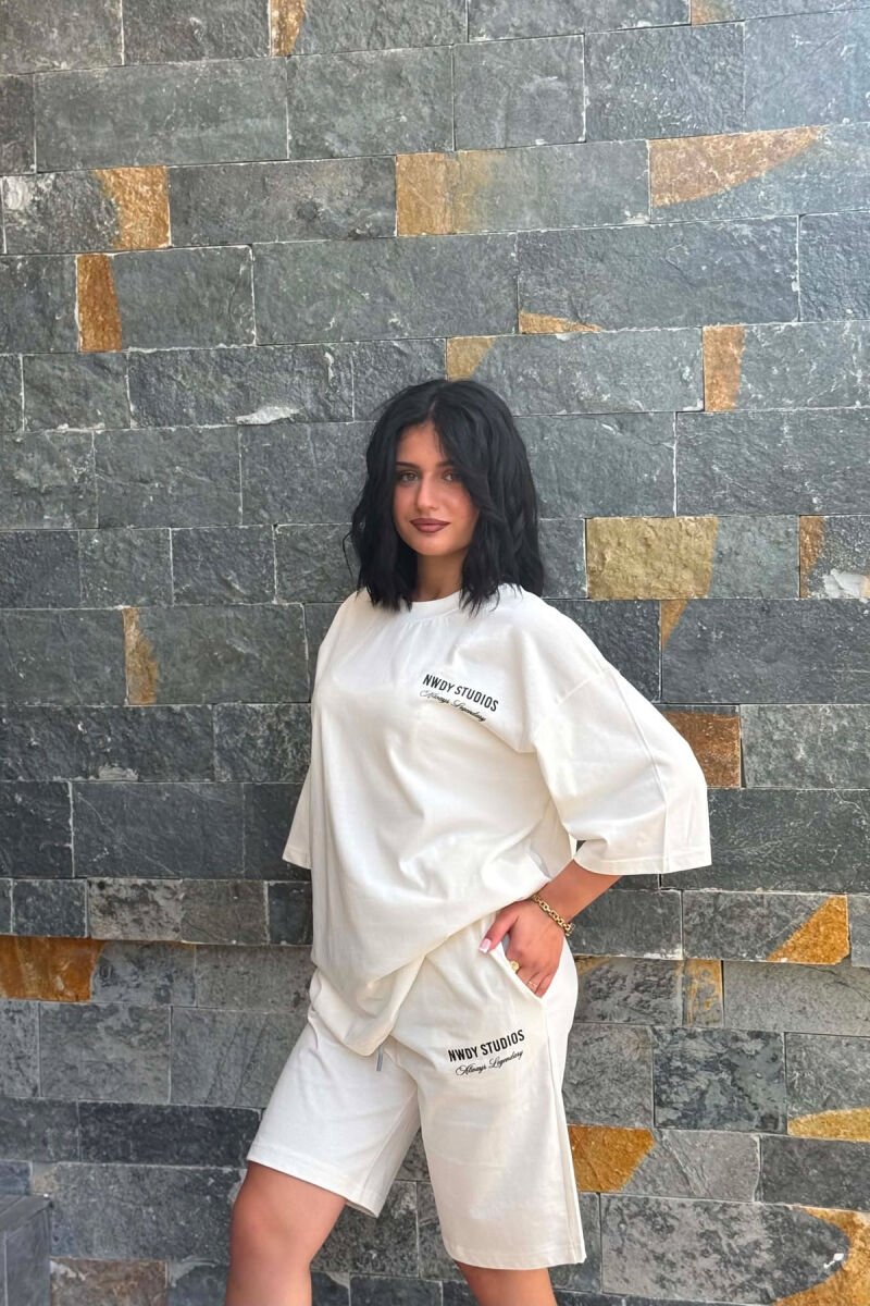 FRONT WRITTINGS T-SHIRT + SHORT SWEATPANTS WOMAN SET WHITE-E BARDHE - 6