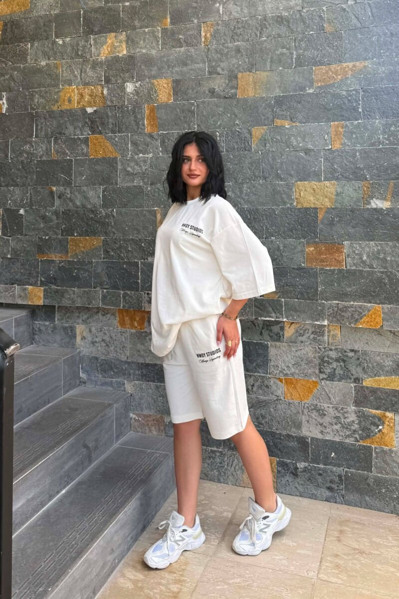FRONT WRITTINGS T-SHIRT + SHORT SWEATPANTS WOMAN SET WHITE-E BARDHE - 8