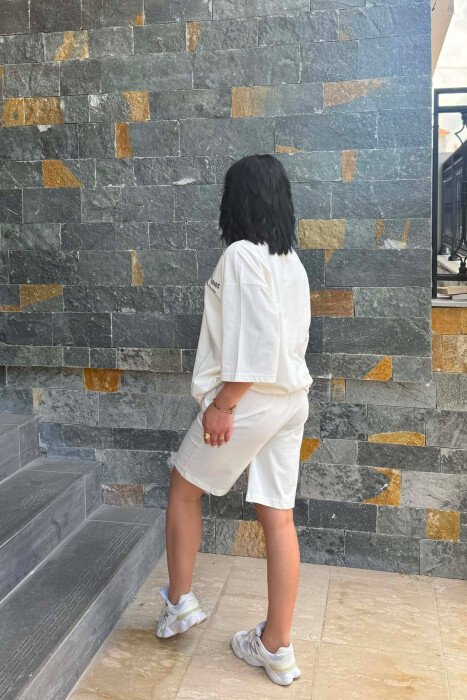 FRONT WRITTINGS T-SHIRT + SHORT SWEATPANTS WOMAN SET WHITE-E BARDHE - 9