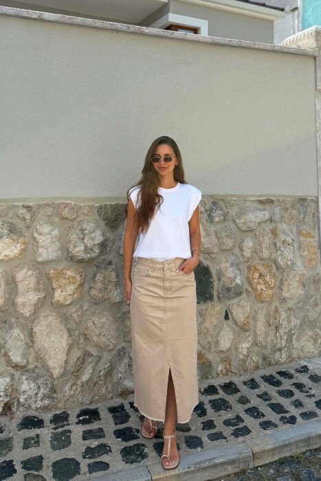 FUND I GJATE XHINS PER FEMRA NE NGJYRE BEZHE - KLAUDIO FASHION