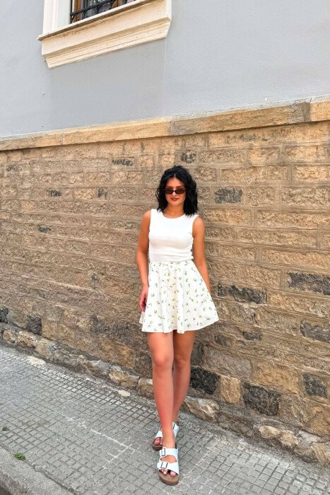 FUND ME LIMONË ME DETAJIN E KOPSAVE PËR FEMRA NË NGJYRËN E BARDHË - KLAUDIO FASHION