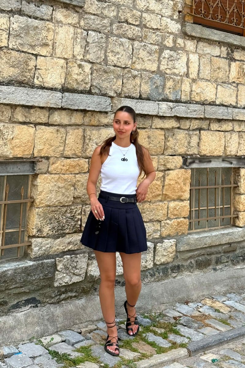 FUND PANTALLONE NJE NGJYRESH ME DETAJIN E RRIPIT PER FEMRA NE NGJYRE BLU - 3
