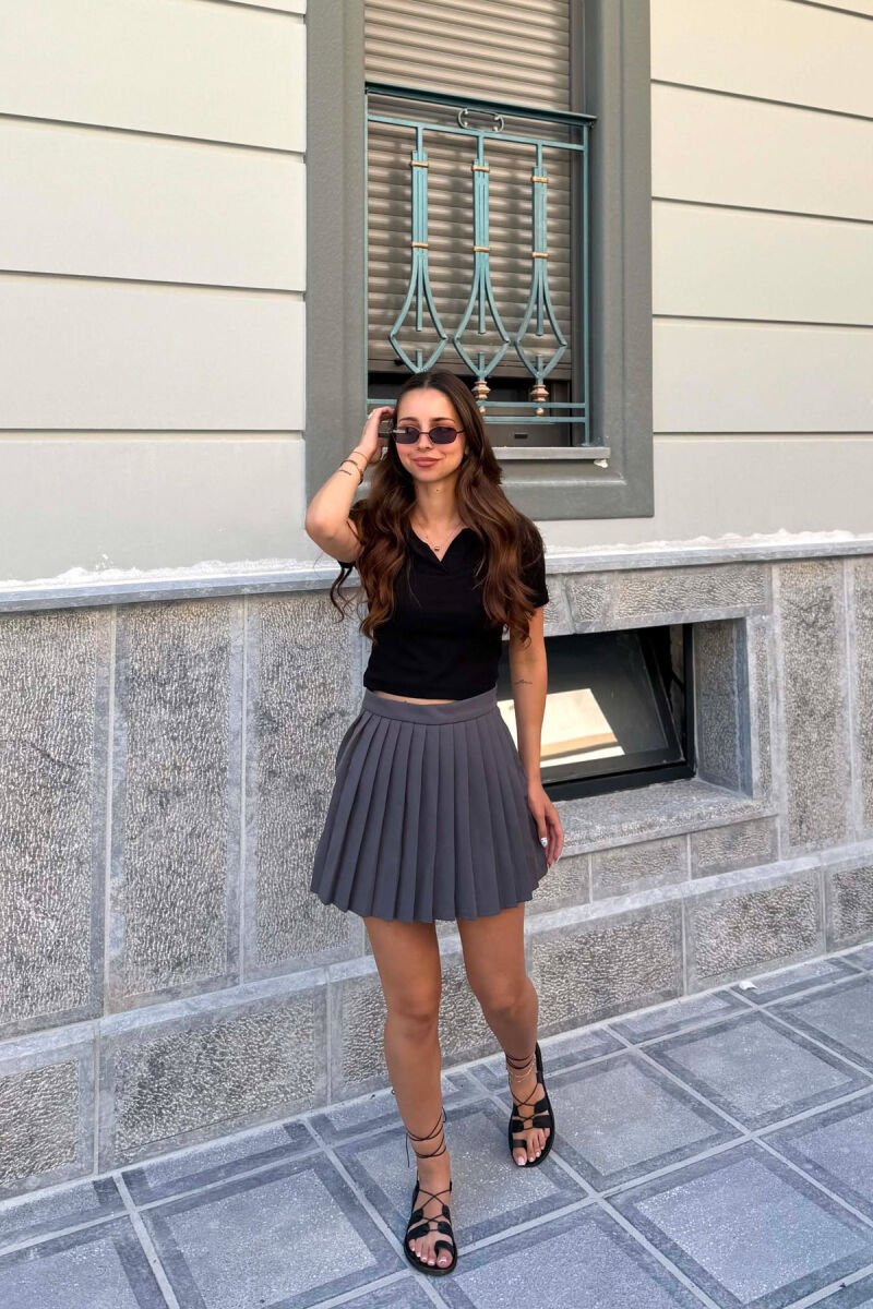 FUNDPANTALLONE NJE NGJYRESHE TENIS PER FEMRA NE NGJYRE GRI - 5