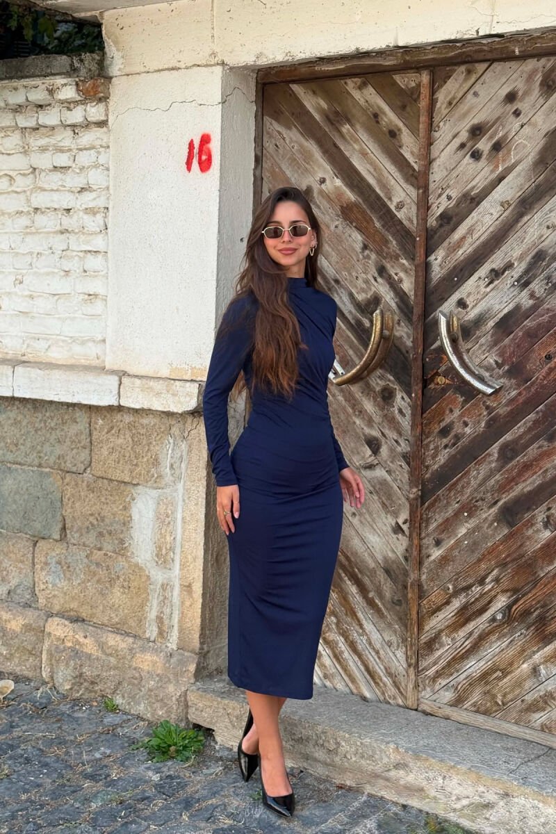 FUSTANI THJESHTE ME MENGE TE GJATA PER FEMRA NE NGJYRE BLU - 4