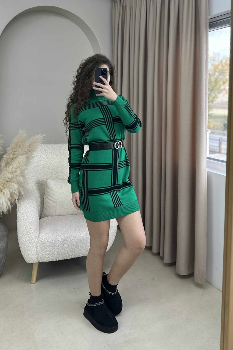 FUSTAN I THURRUR ME JAKË GOLF ME VIJA DHE ME DETAJIN E RRIPIT PËR FEMRA NË NGJYRË TË ZEZË ME JESHILE - 3