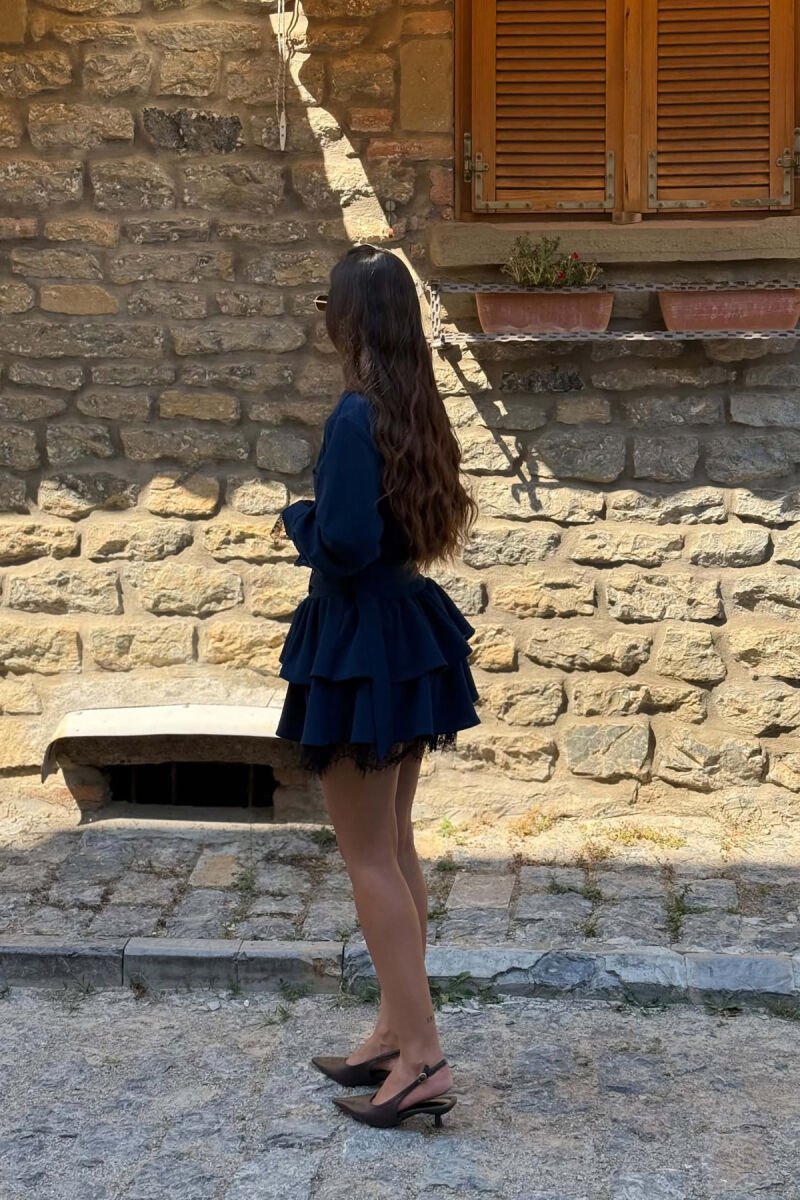 FUSTAN ME DETAJ RRIPI PER FEMRA NE NGJYRE BLU - 3
