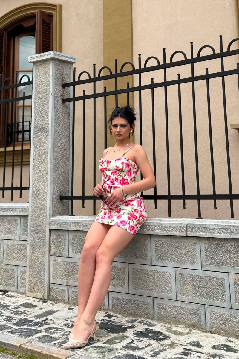 FUSTAN ME DIZAJN LULESH ME RRIPA TE HOLLE PER FEMRA SHUMENGJYRESH - 10