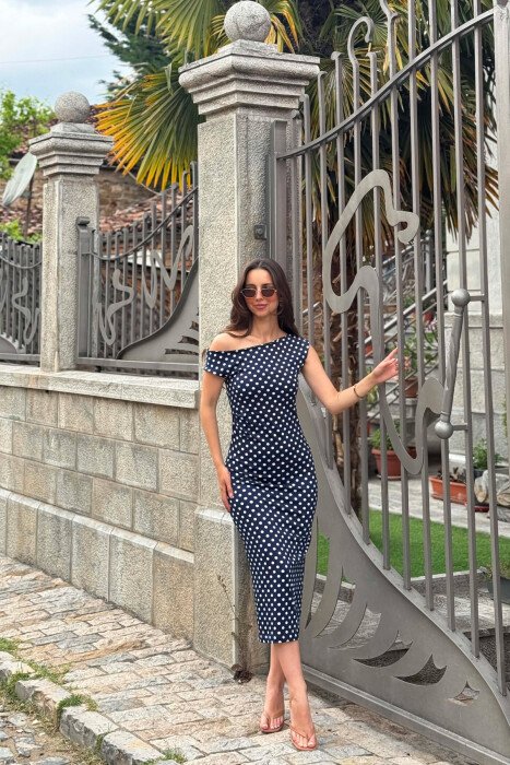 FUSTAN ME DIZAJN POLKA DOTS PER FEMRA NE NGJYRE BLU - 5