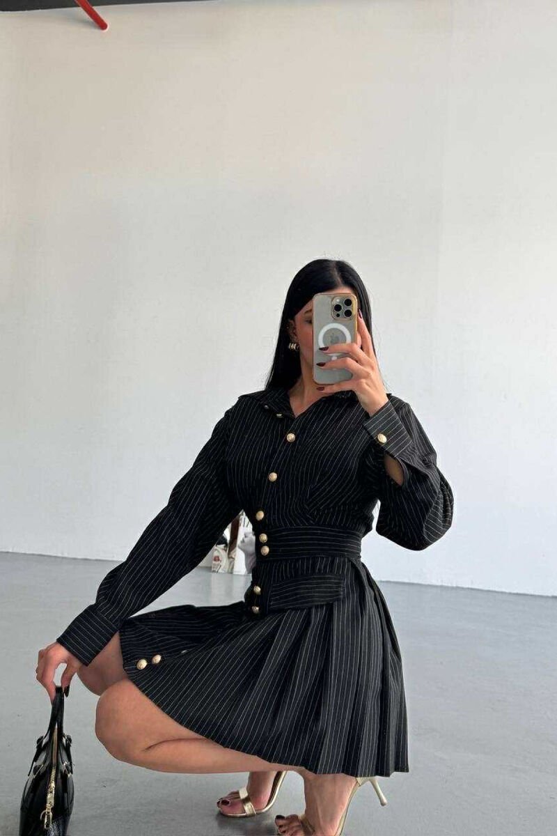 FUSTAN ME JAKË POLO DHE ME KOPSA GOLD PËR FEMRA NË NGJYRË TË ZEZË - 7
