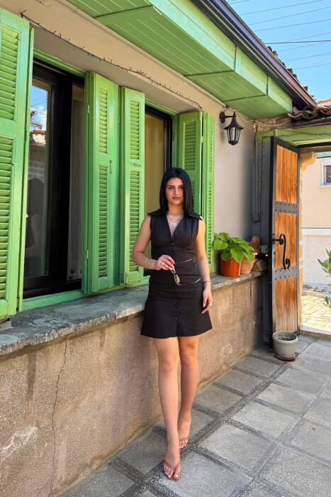 FUSTAN ME KOPSA PER FEMRA NE NGJYRE TE ZEZE - 4