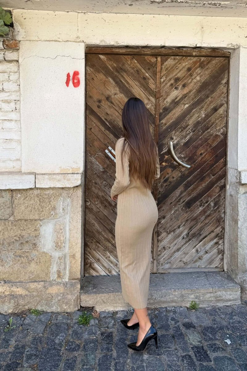 FUSTAN ME MENGE TE GJATA PER FEMRA NE NGJYRE BEZHE - 5