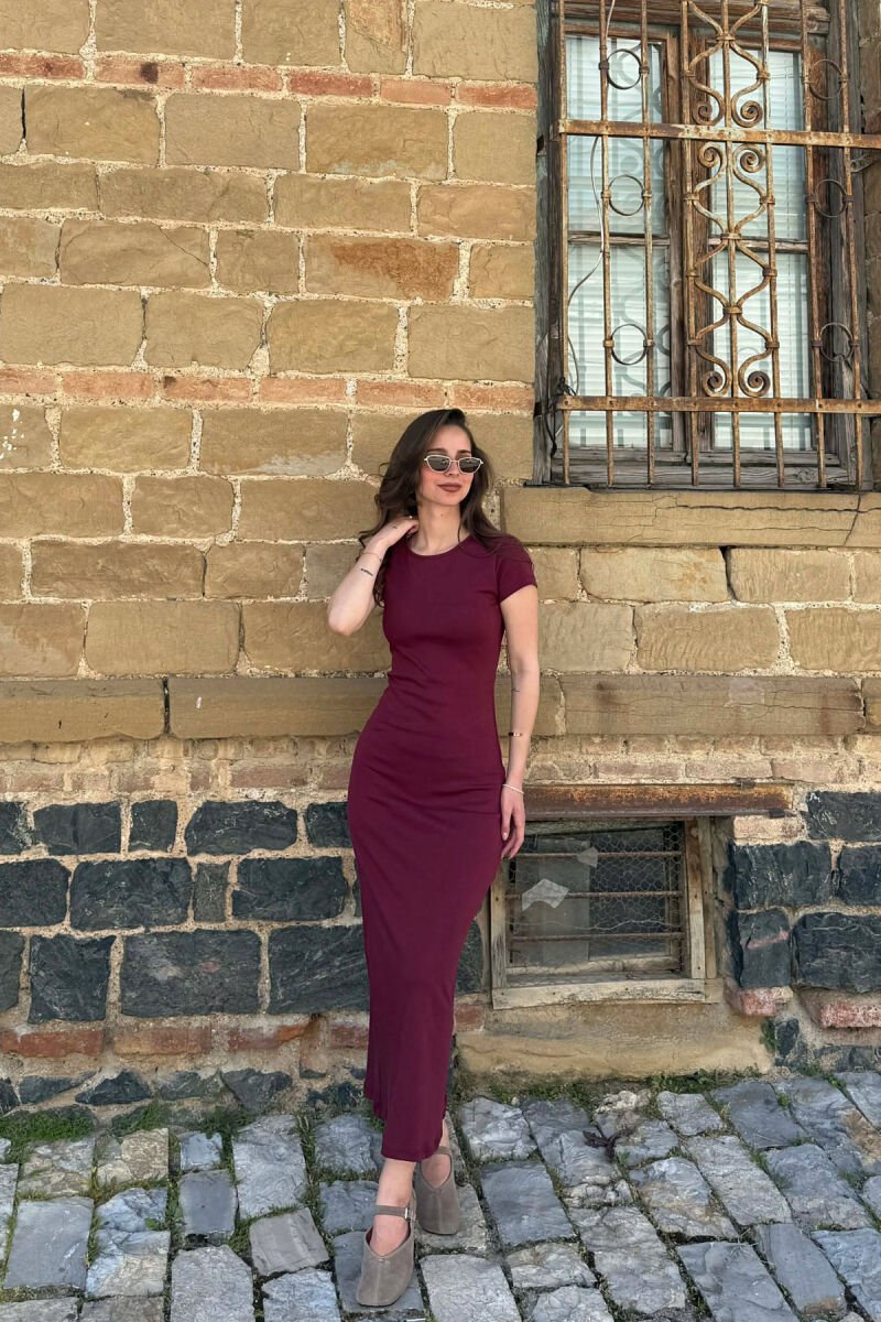 FUSTAN ME MENGE TE SHKURTA PER FEMRA NE NGJYRE VISHNJE - 3