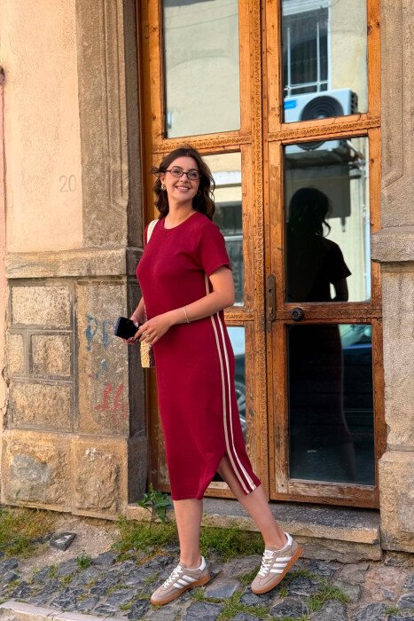  FUSTAN ME MENGE TE SHKURTA PER FEMRA NE NGJYRE VISHNJE - 6