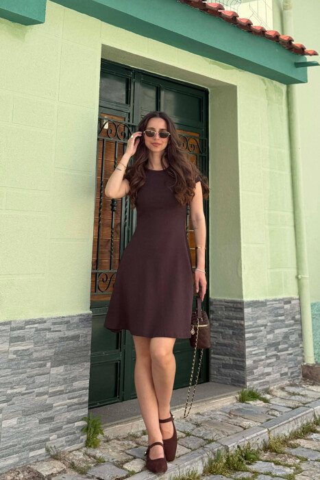 FUSTAN ME MENGE TE SHKURTRA PER FEMRA NE NGJYRE KAFE TE ERRET - 1