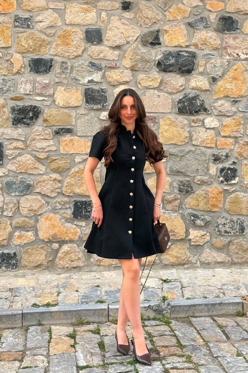 FUSTAN ME MENGE TE SHKURTA PER FEMRA NE NGJYRE TE ZEZE - 2