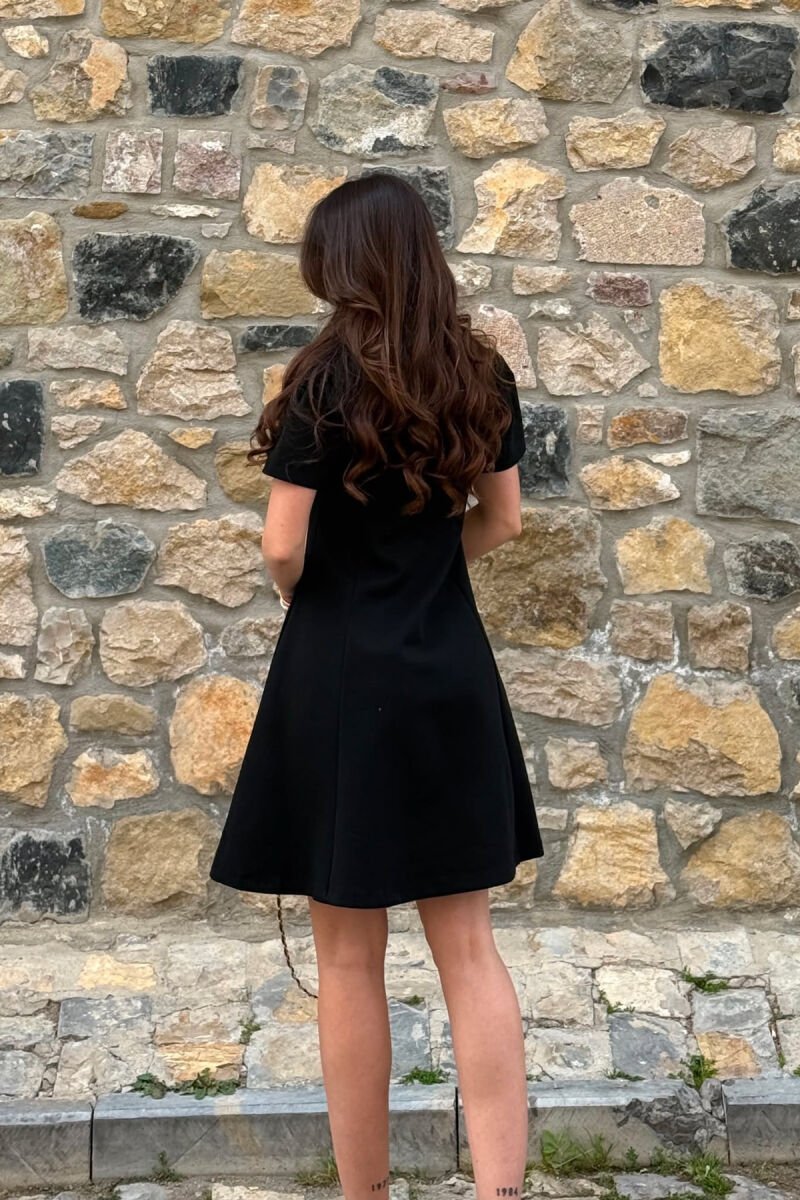 FUSTAN ME MENGE TE SHKURTA PER FEMRA NE NGJYRE TE ZEZE - 3