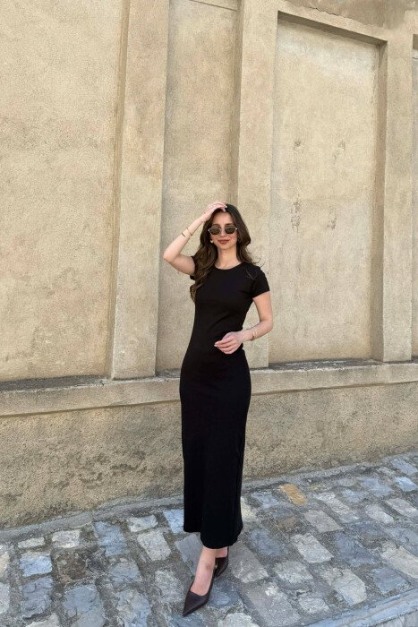 FUSTAN ME MENGE TE SHKURTA PER FEMRA NE NGJYRE TE ZEZE - 3