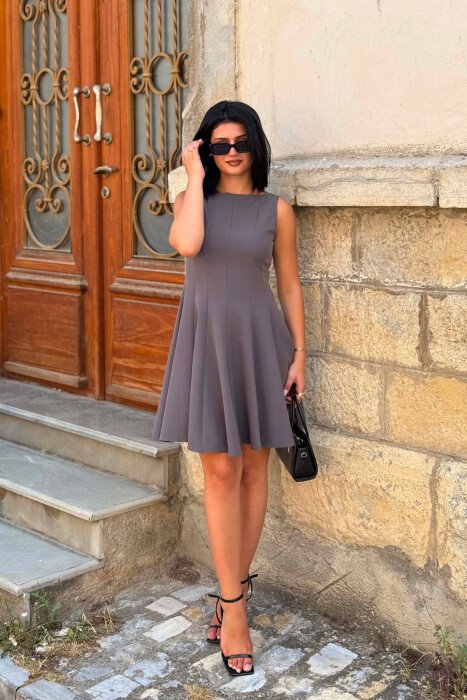 FUSTAN NJE NGJYRESH PA MENGE PER FEMRA NE NGJYRE GRI - KLAUDIO FASHION