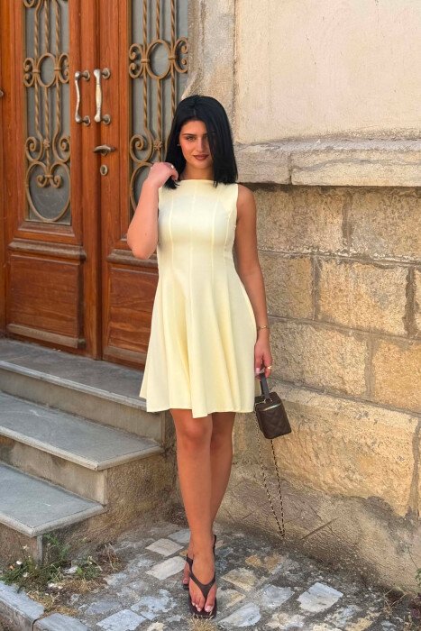 FUSTAN NJE NGJYRESH PA MENGE PER FEMRA NE NGJYRE TE VERDHE - 3