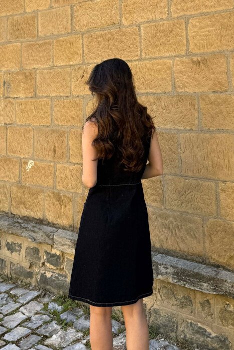FUSTAN NJE NGJYRESH ME BUTONA PER FEMRA NE NGJYRE BLU TE ERRET - 4