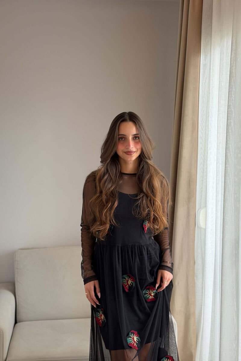 FUSTAN NJE NGJYRESH ME DETAJ LULESH PER FEMRA NE NGJYRE TE ZEZE - 3