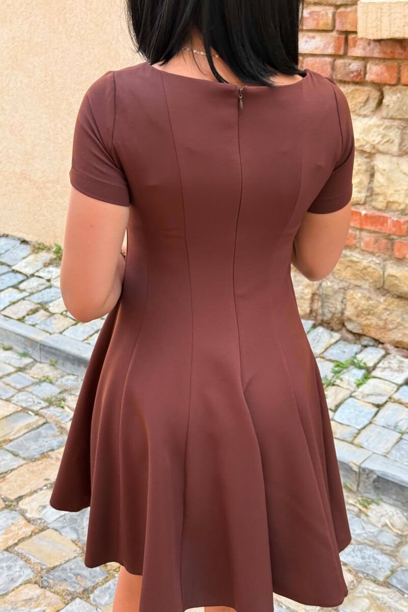 FUSTAN NJE NGJYRESH ME MENGE TE SHKURTRA PER FEMRA NE NGJYRE KAFE - 6
