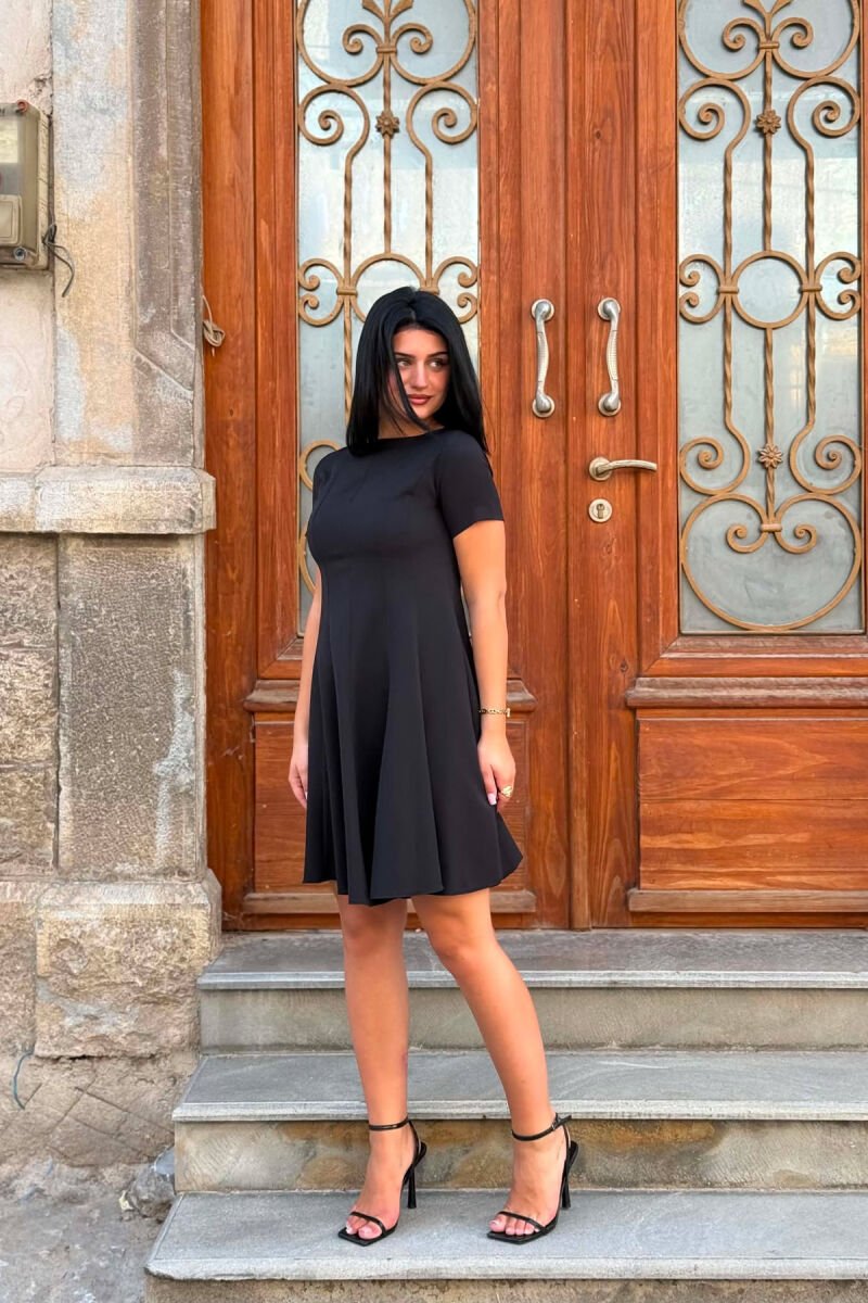 FUSTAN NJE NGJYRESH ME MENGE TE SHKURTRA PER FEMRA NE NGJYRE TE ZEZE - 2