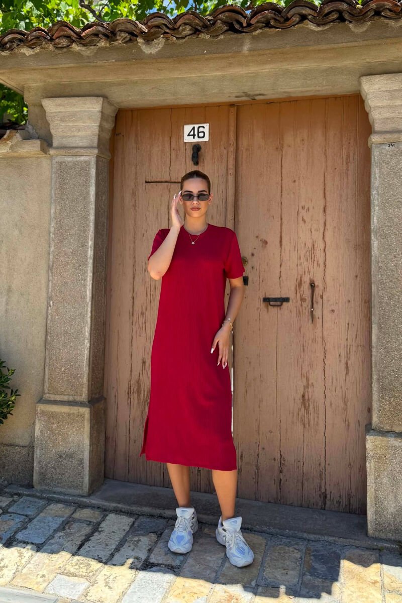 FUSTAN NJE NGJYRESH ME MENGE TE SHKURTRA PER FEMRA NE NGJYRE VISHNJE - 4