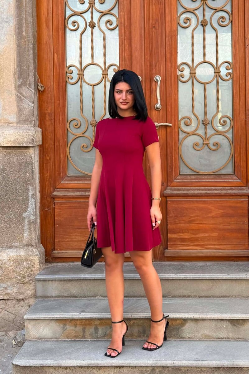 FUSTAN NJE NGJYRESH ME MENGE TE SHKURTRA PER FEMRA NE NGJYRE VISHNJE - 1