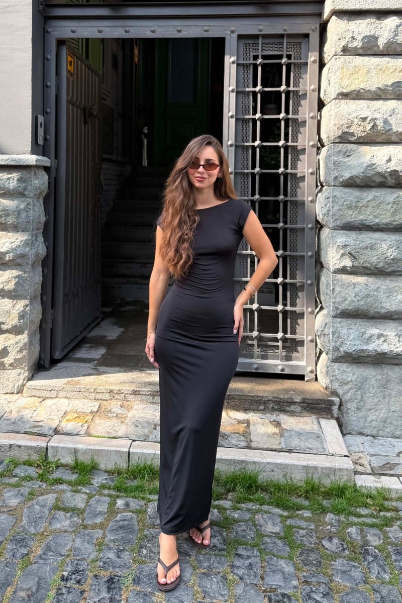 FUSTAN NJE NGJYRESH ME SHPINEN JASHTE PER FEMRA NE NGJYRE TE ZEZE - 6