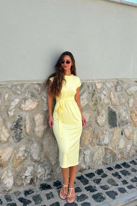 FUSTAN NJE NGJYRESH PA MENGE PER FEMRA NE NGJYRE TE VERDHE - KLAUDIO FASHION
