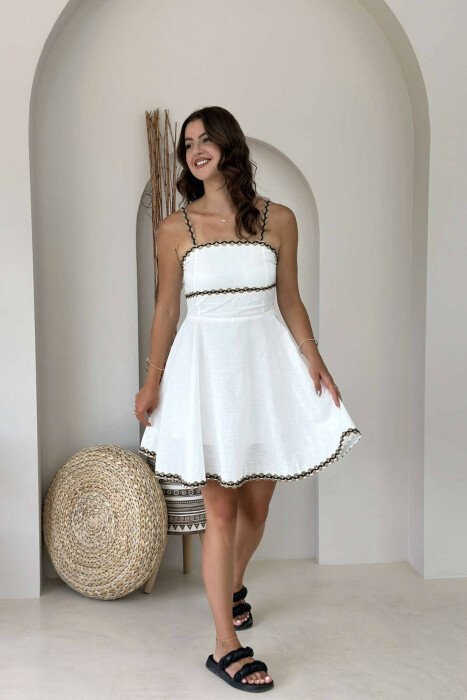 FUSTAN NJË NGJYRËSH PËR FEMRA NË NGJYRË TË BARDHË - KLAUDIO FASHION