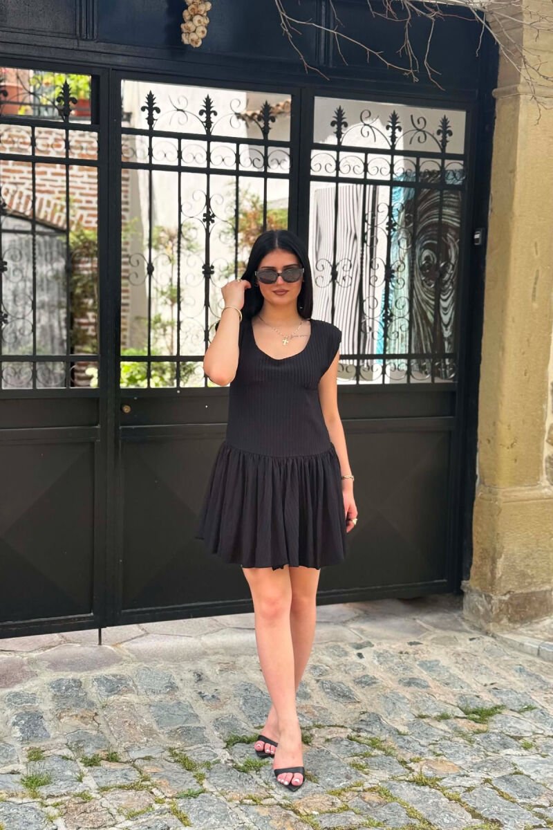 FUSTAN NJE NGJYRESH PER FEMRA NE NGJYRE TE ZEZE - 3