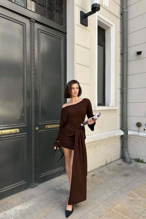 FUSTAN PER FEMRA NE NGJYRE KAFE - KLAUDIO FASHION
