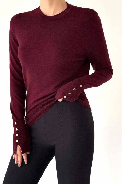 GOLD BUTTONS DETAILS ONE COLOR WOMEN SWEATER BURGUNDY/VISHNJE 