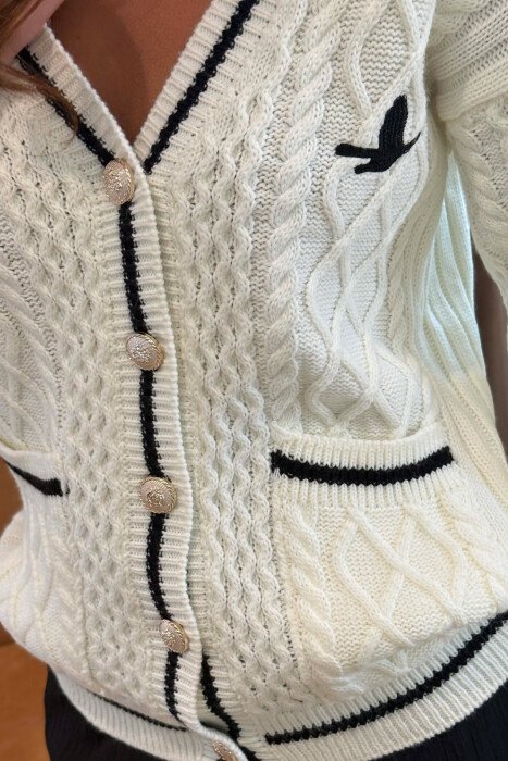 GOLD BUTTONS FRONT POCKETS WOMAN CARDIGAN WHITE-E BARDHE - 6
