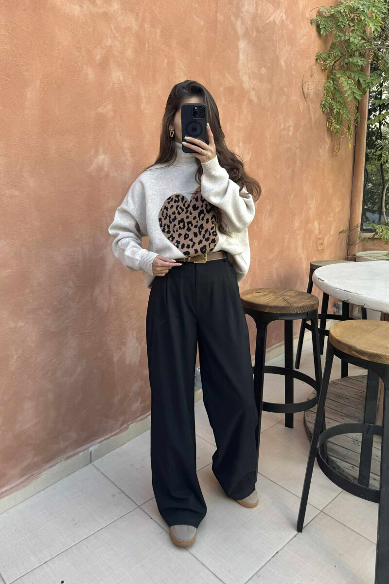 HEART DETAIL TURTLE NECK WOMEN SWEATER BEIGE/BEZHE - 2