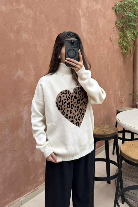 HEART DETAIL TURTLE NECK WOMEN SWEATER CREAM/KREM - 3