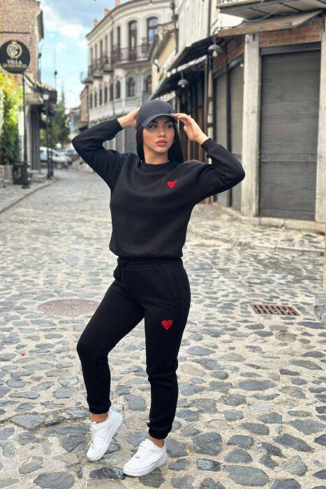 HEART LOGO SWEATSHIRT+JOGGERS WOMEN SET BLACK/ E ZEZE - KLAUDIO FASHION