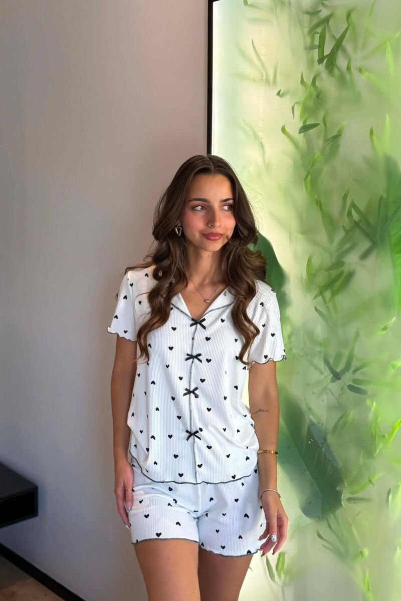 HEARTS DESIGN SHIRT + SHORTS WOMAN PYJAMAS WHITE-E BARDHE - 1