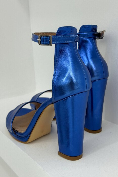 HIGH HEEL ONE COLOR LEATHER WOMEN SANDALS BLUE/BLU - 5