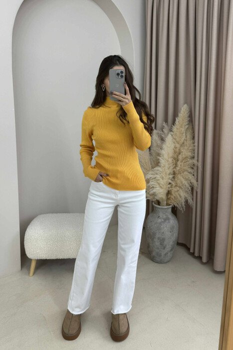 HIGH NECK ONE COLOR WOMEN SWEATER MUSTARD/MUSTARDE 