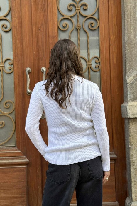 HIGH NECK SIMPLE ONE COLOR WOMEN SWEATER WHITE-E BARDHE - 4