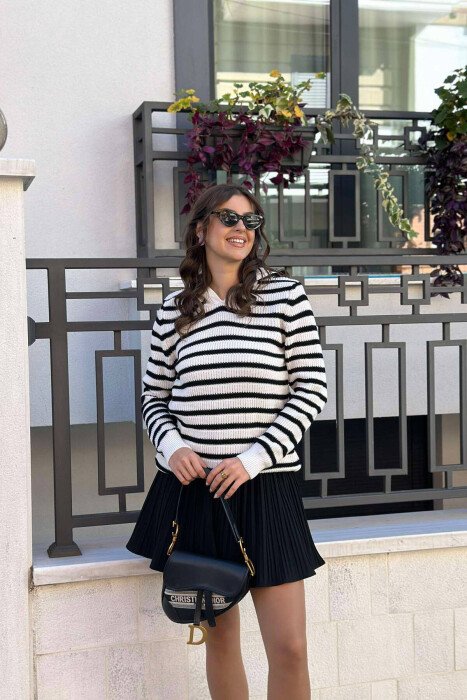 HOOD LINES ONE COLOR WOMAN SWEATER WHITE-E BARDHE - KLAUDIO FASHION