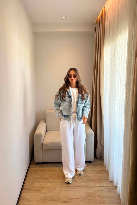 XHAKETË XHINS ME KAPUC PËR FEMRA NË NGJYRËN BLU E ZBARDHUR - KLAUDIO FASHION