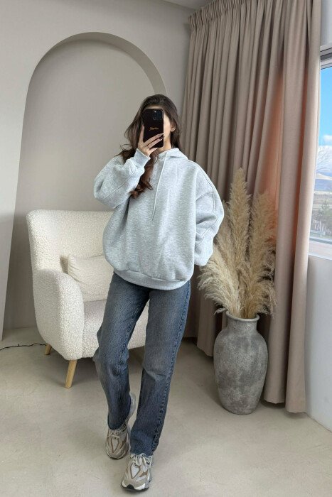 HOODIE E THJESHTE NJE NGJYRESHE PER FEMRA NE NGJYRE GRI - 3