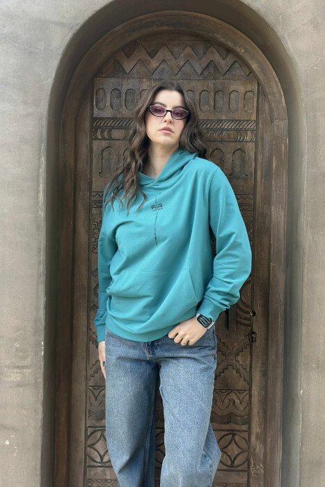 HOODIE E THJESHTË NJË NGJYRËSHE PËR FEMRA NË NGJYRË GURKALI - 3