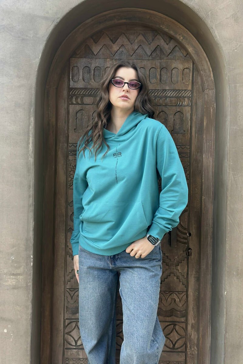 HOODIE E THJESHTË NJË NGJYRËSHE PËR FEMRA NË NGJYRË GURKALI - 3